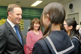ニュージーランドの首相来校 ニュージーランドの首相来校