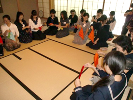 「ふくさ」の扱い方 「ふくさ」の扱い方