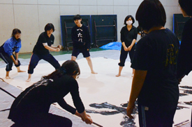 書道パフォーマンスの指導