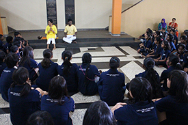 交流 Interactive Session