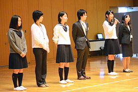 生徒によるパネルディスカッション