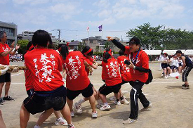 綱引き