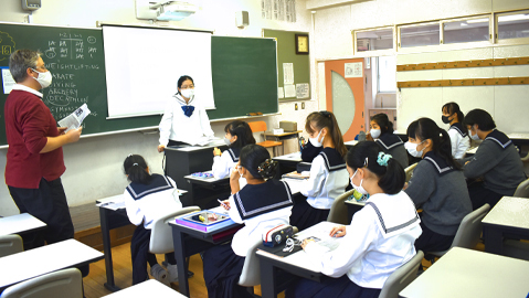 Students acquire English skills in an enjoyable way and expand their future options